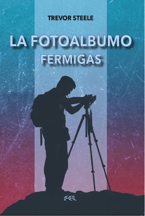 La fotoalbumo fermiĝas